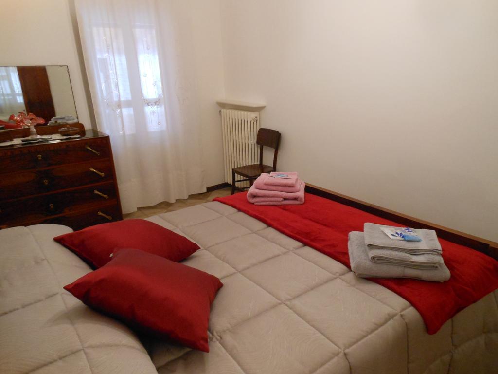 B&B Le Stanze Del Chiostro Serra de' Conti Ngoại thất bức ảnh